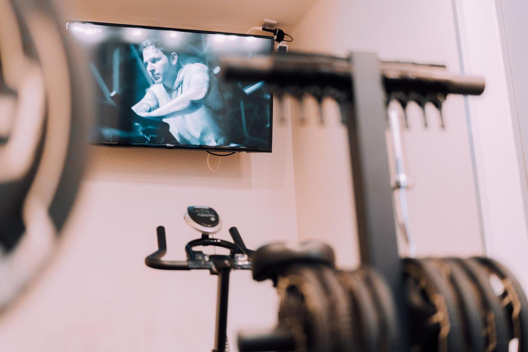 Minimalist Loft Namba Compact Studio With A 24-hour Gym Ma803 Apartemen